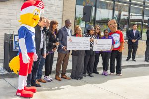 Check and all - 2024-09-30-MPO-The-Roux-Ribbon-Cutting_VJ31162